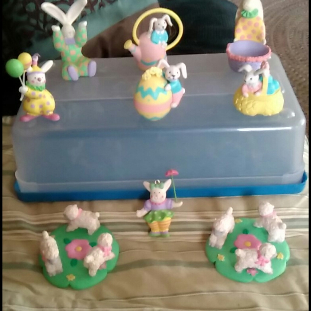 Lot of Easter hard plastic figurines